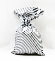 
              Buste Regalo Perlate Fantasia Righe Oblique con striscia adesiva
            