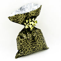 
              Metallic Gift Bags Geometric Dark Pattern 
            